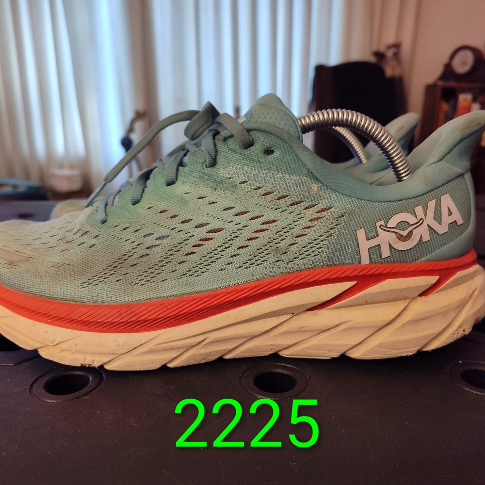 Hoka W Clifton 8 Women's Athletic Shoes - Mint and Coral